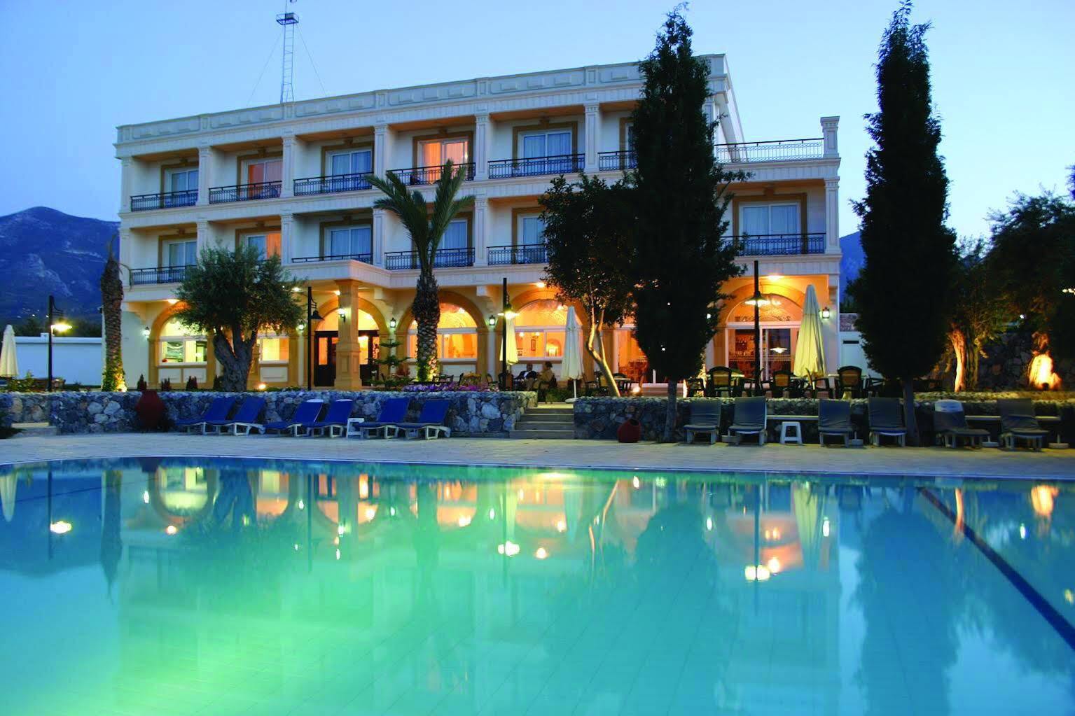 Sammy'S Kyrenia Boutique Hotel & Pool מראה חיצוני תמונה